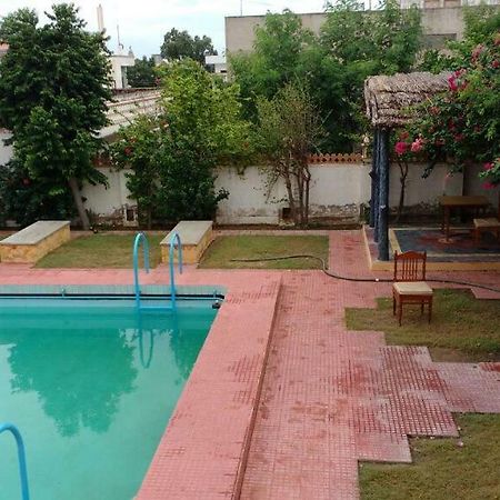 Hotel Jamuna Resort Jhunjhunu Kültér fotó