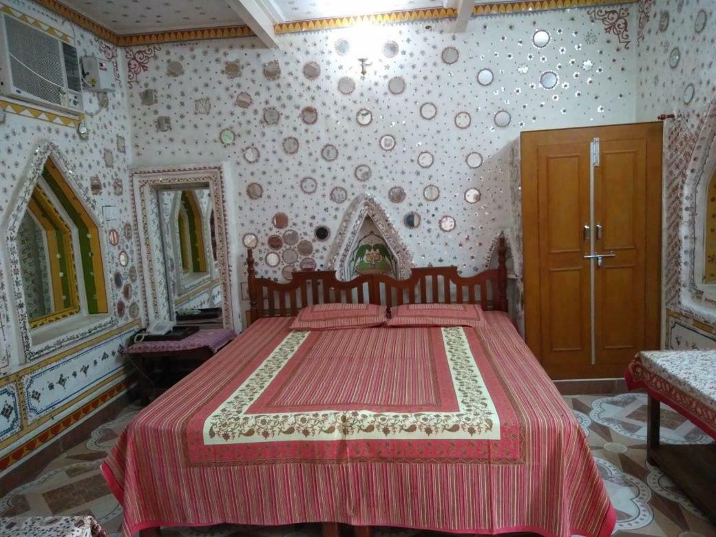 Hotel Jamuna Resort Jhunjhunu Kültér fotó